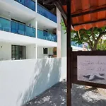 Cond. Praia Residence, próximo da praia e centro.