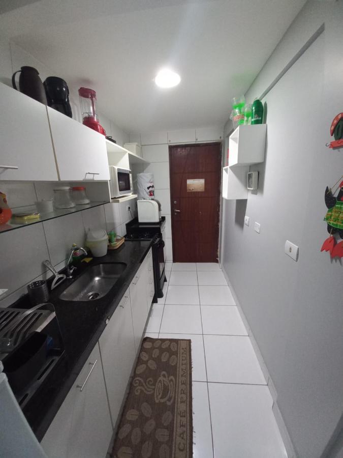 Cond. Residence, Proximo Da E Centro. Apartamento *